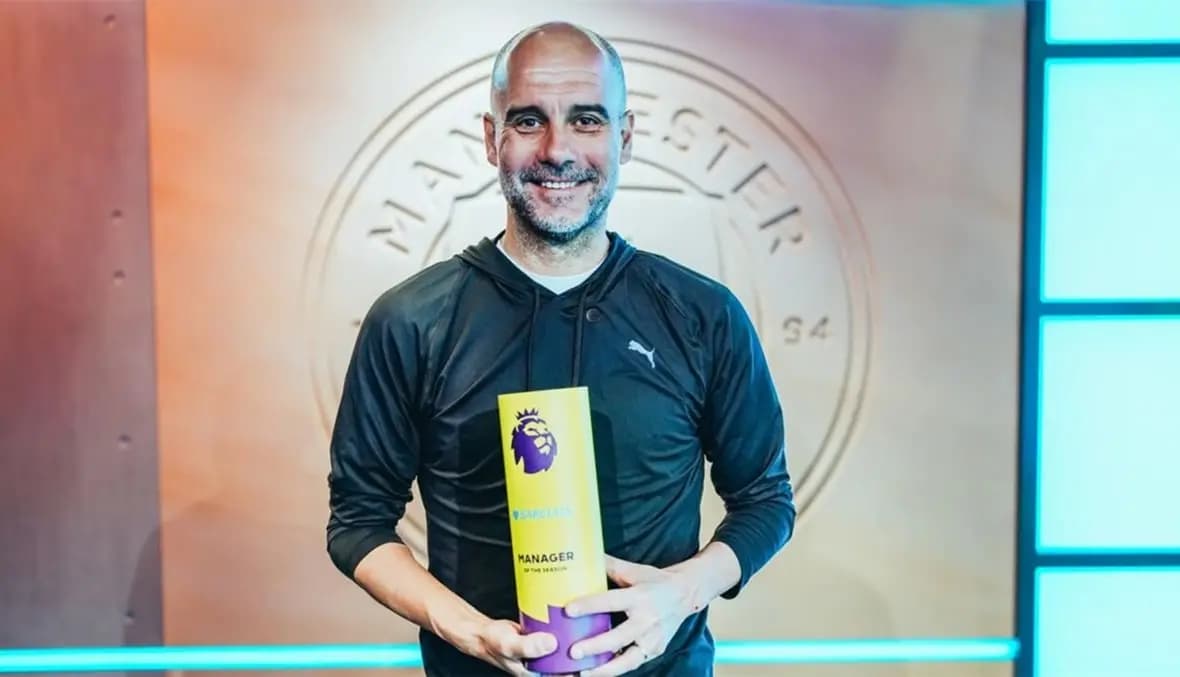 "غوارديولا" يفوز بجائزة أفضل مدرب في الدوري الإنكليزي