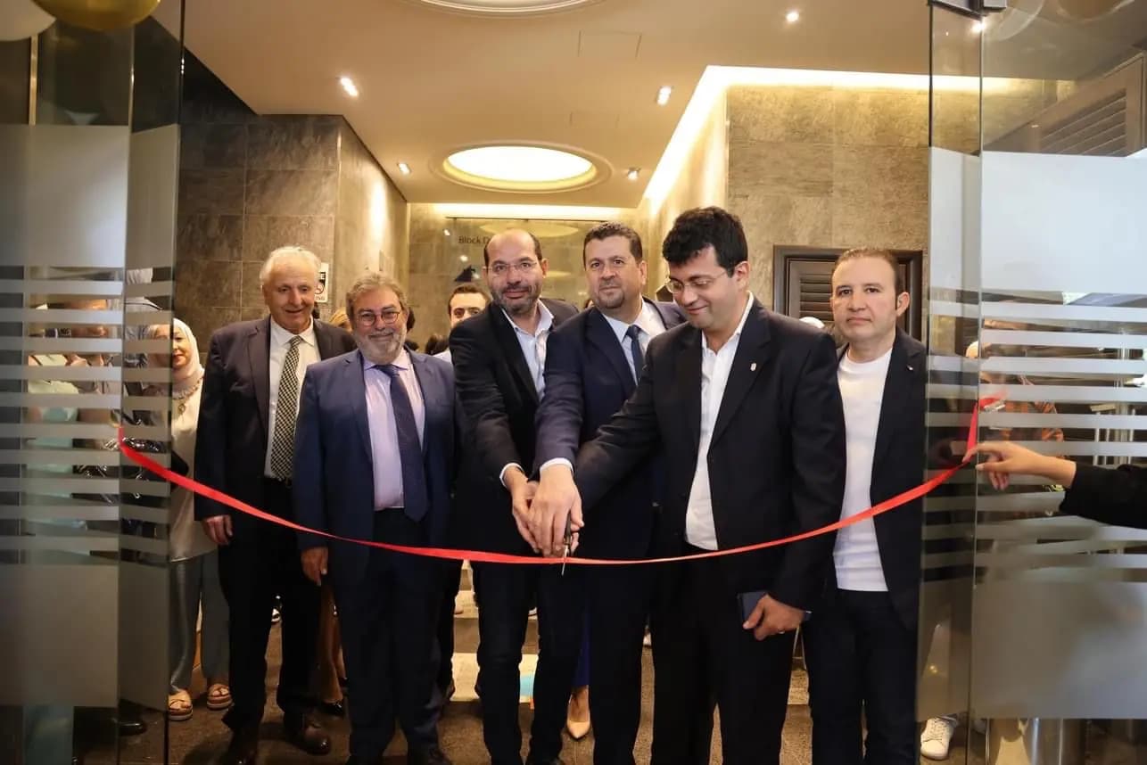 مراد في يوم الصيدلة: على المسؤولين خلق المناخات العلمية والصحية للشباب الكفوء