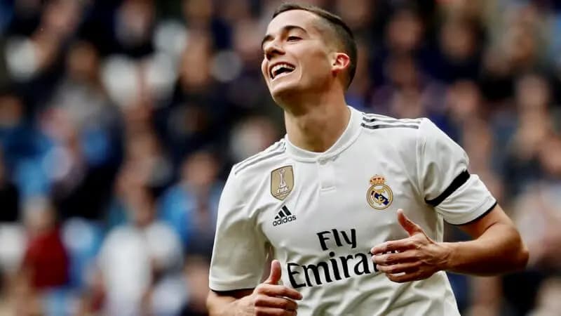 هل سيغادر "فاسكيز" ريال مدريد؟