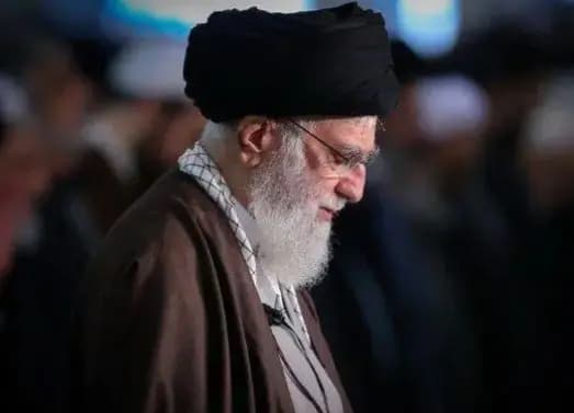 السيد الخامنئي يعزي السيد نصرالله