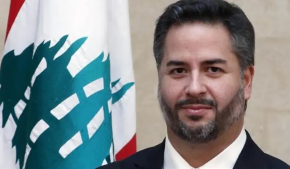 وزير الاقتصاد في حكومة تصريف الأعمال أمين سلام: كلّ مَن يُعلن عن أزمة خبز اليوم يضرّ بالصّالح العام ويخلق حالة بلبلة "بلا طعمة" في السوق وليس كلّ شخص يصدر تصريحاً يُعتبر مصدراً موثوقاً