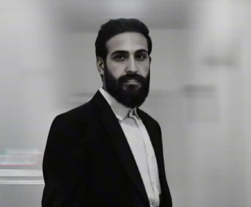 "غارةٌ أودت بحياتهم وقلبه"