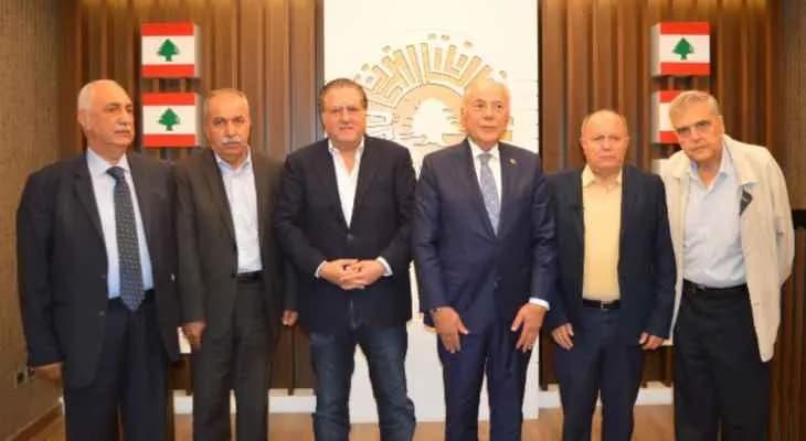 لقاء اقتصادي يجمع غرفة التجارة والصناعة والزراعة وعدد من الفعاليات