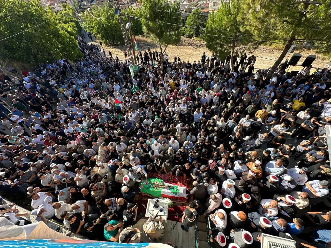 لالا البقاعية تودّع شهيدها.. والمفتي الغزاوي: لن يبقى للعدوّ من يرشّ عليه الورد