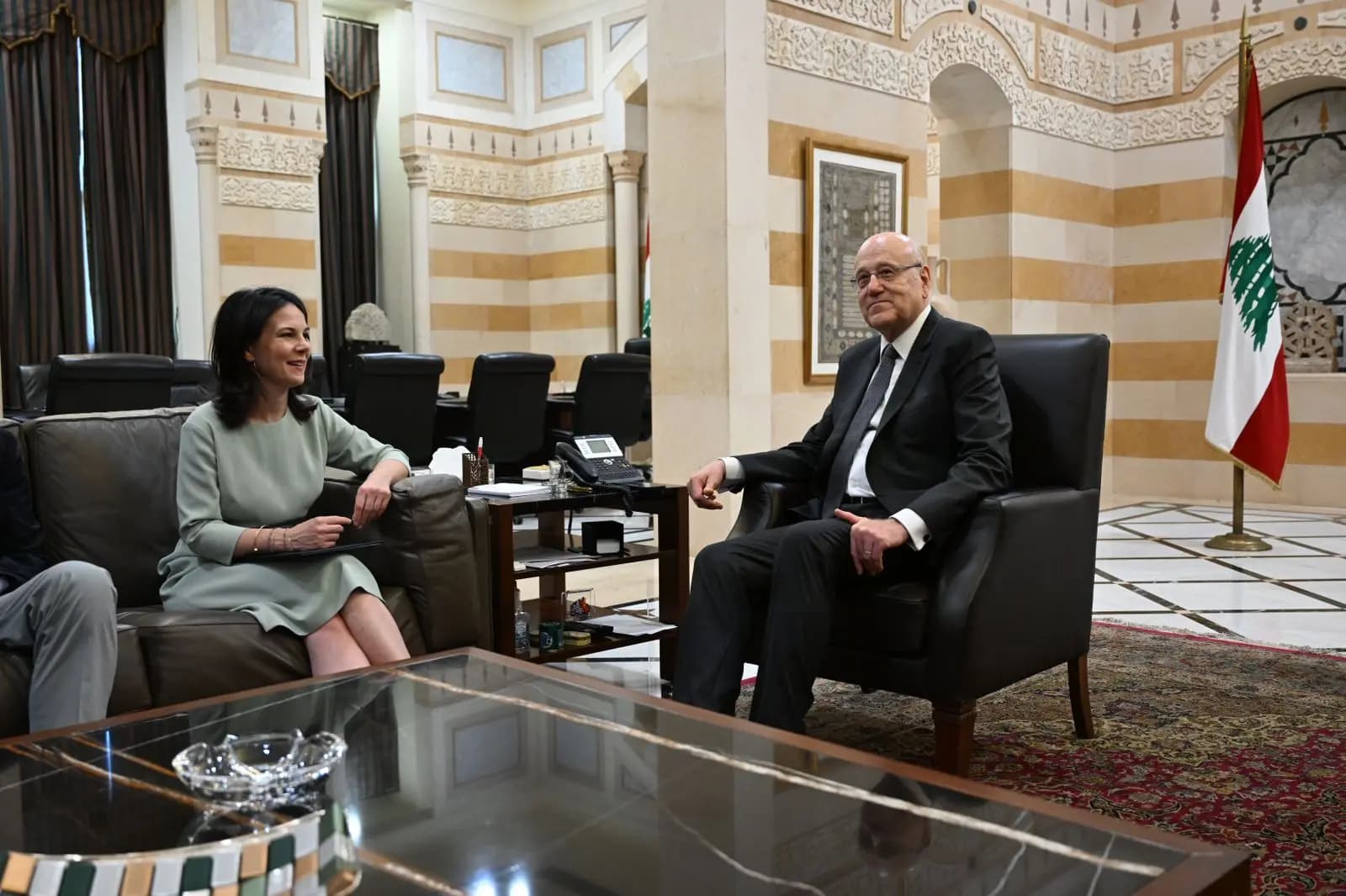 ميقاتي يستقبل وزيرة الخارجية الألمانية: نثمن دور ألمانيا