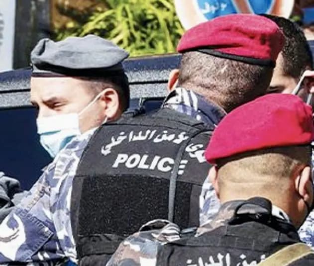 القوى الأمنية توقف "الرأس المدبر" لأحد أكبر العصابات
