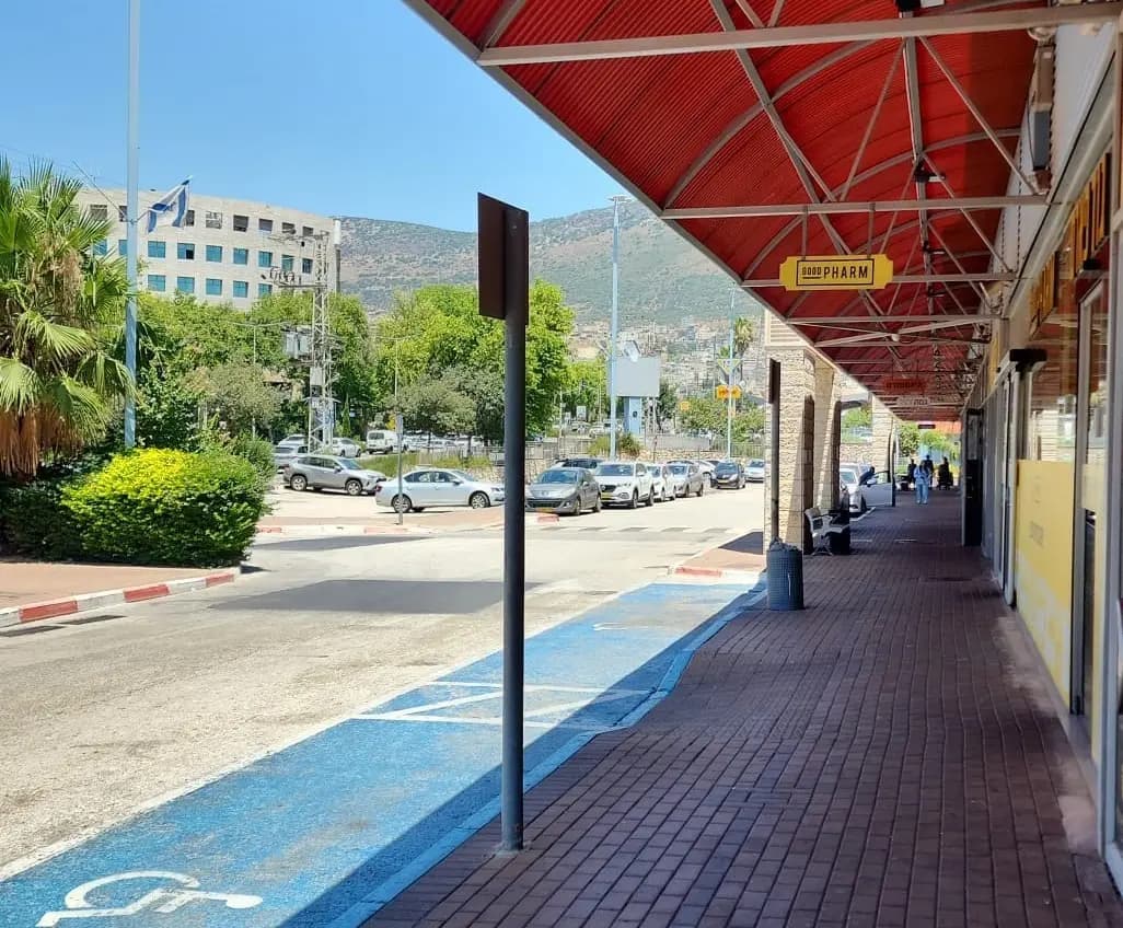 إصابات جراء عملية طعن في كرمئيل