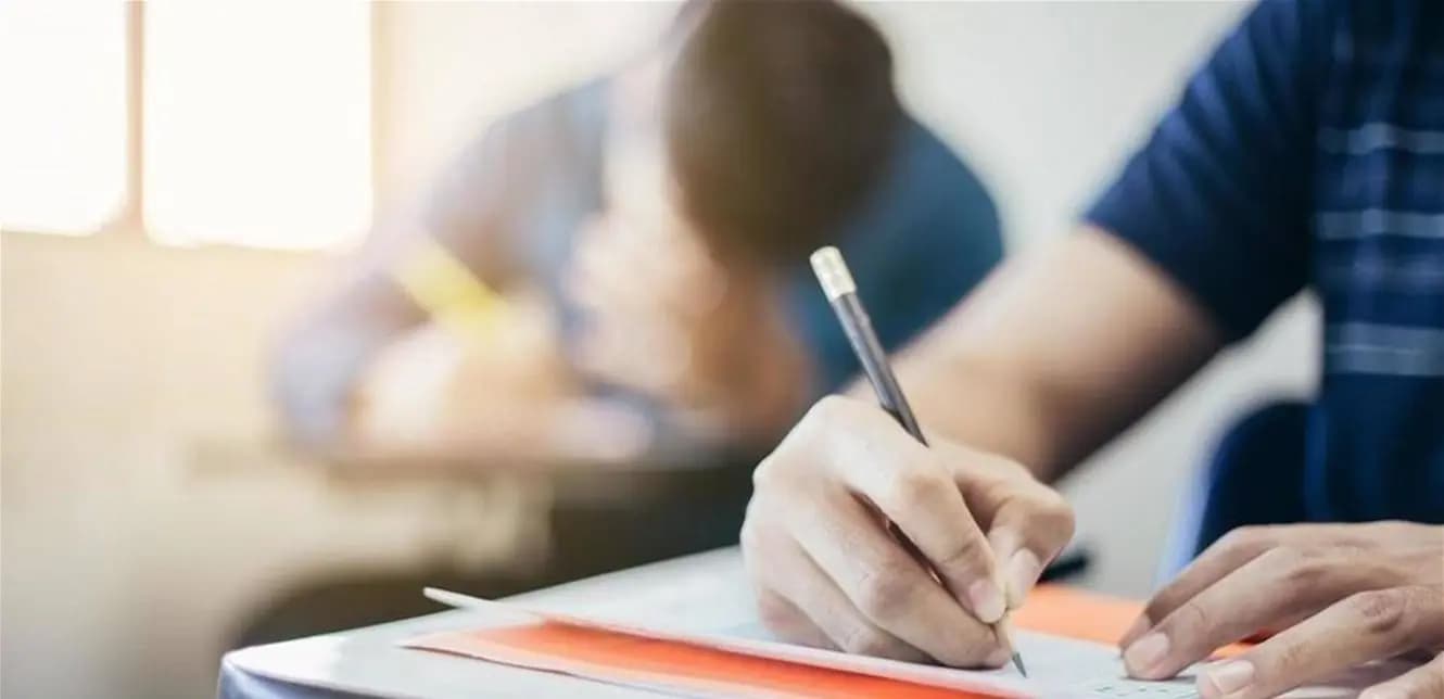 بشأن طلاب معهد الشرق الأوسط.. هذا ما أعلنته "مديرية التعليم المهني"