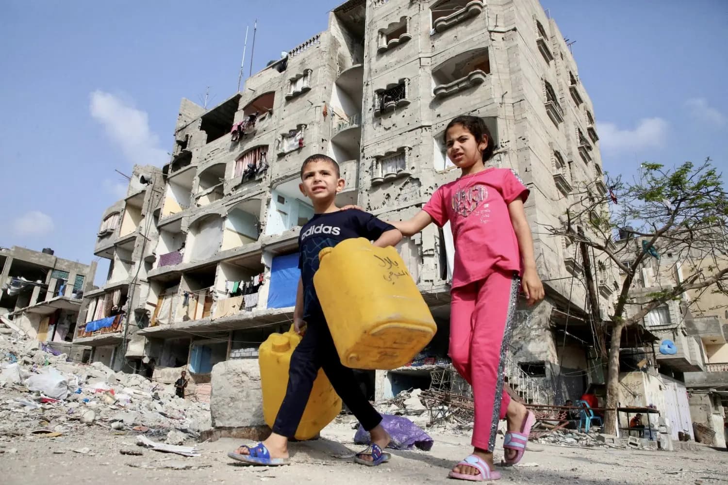 الصحة العالمية تحذر من شلل الأطفال في غزة