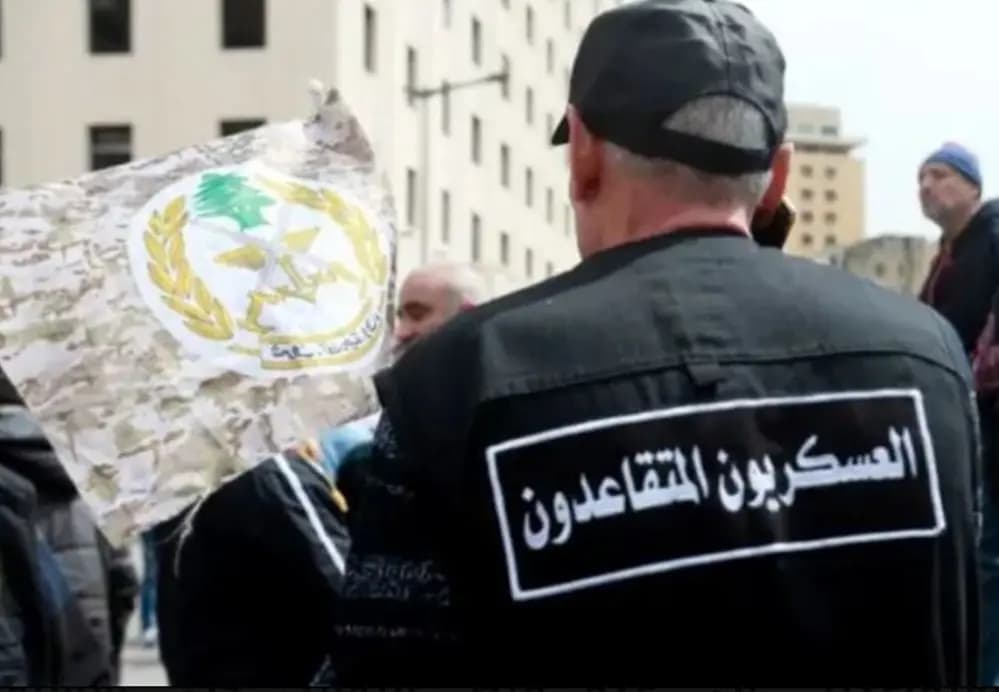 "لتحقيق المطالب ".. هذا ما دعا إليه العسكريون المتقاعدون