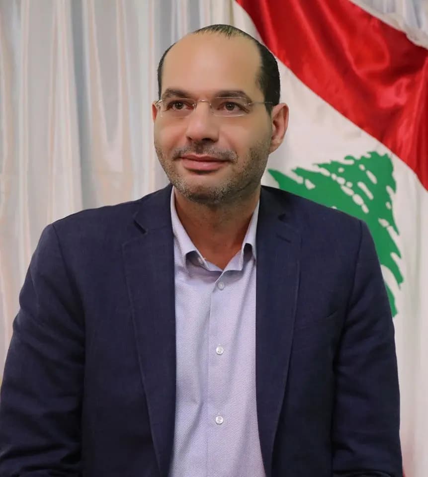 حسن مراد : لو حرص البعض على السيادة كما حرص اللقاء التشاوري لتجنبنا ما سنصل إليه