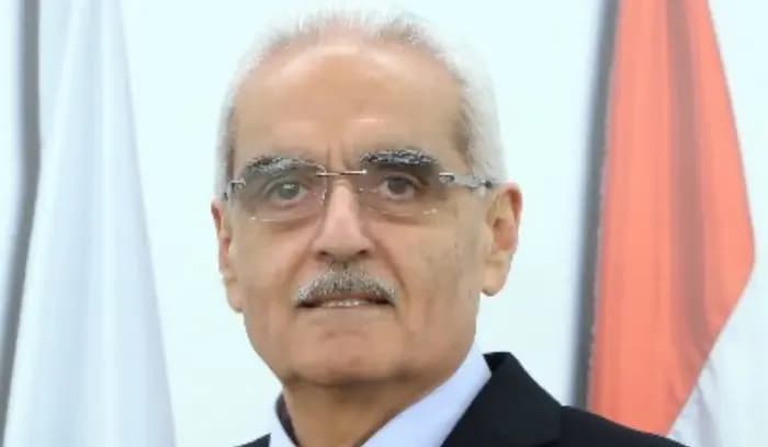 يزبك يناشد: النار وصلت إلى المنازل