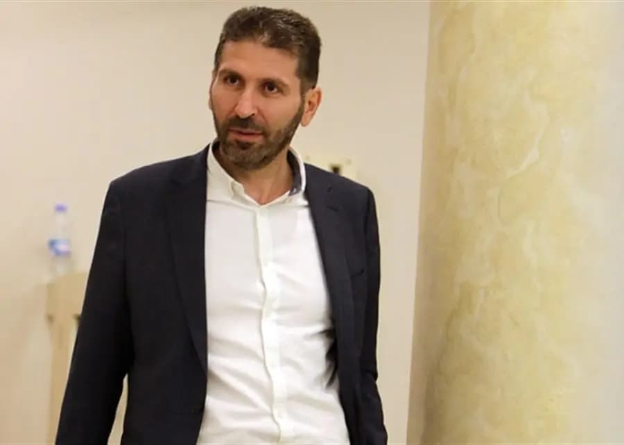 "لا إقالات جديدة".. التّوم: قرار الفصل يصدر عن مجلس الحكماء