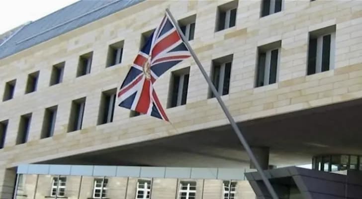 بريطانيا تحذر رعاياها في لبنان من أمر خطير.. ما هو؟؟