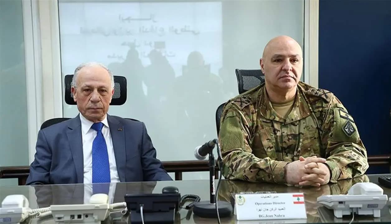 هل عاد "التوتر" بين قائد الجيش ووزير الدفاع؟