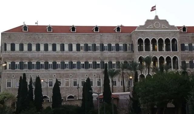 الموت يغيب وزيرًا سابقًا
