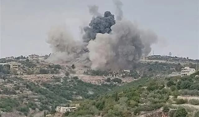 غارة معادية على الخيام.. ماذا عن الإصابات؟