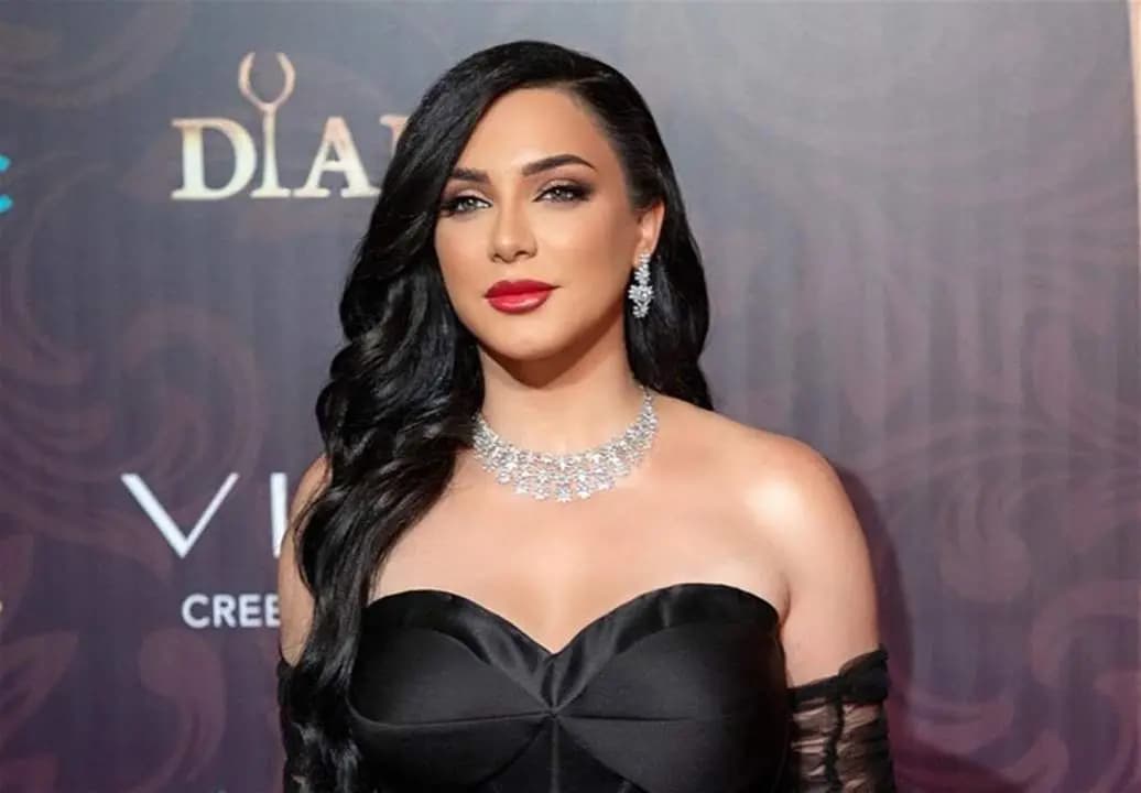 خلاف "سلاف فواخرجي" و "كاريس بشار" يتجدد.. والسبب"حبق"!
