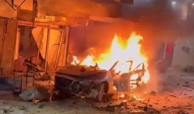 شهيدان باستهداف الاحتلال سيارة في جنين