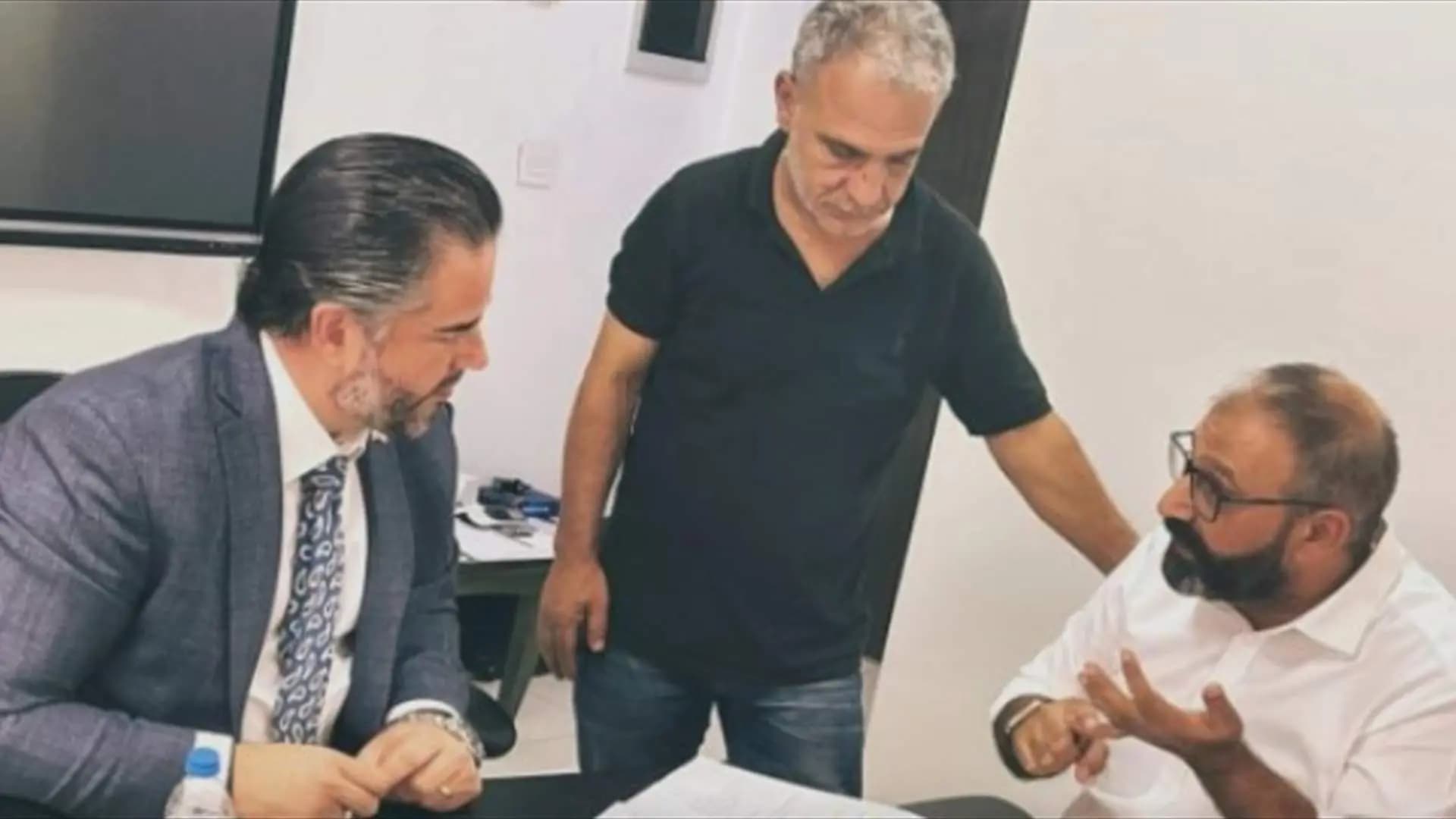 سلام يستقبل وفدًا من مزارعي البقاع