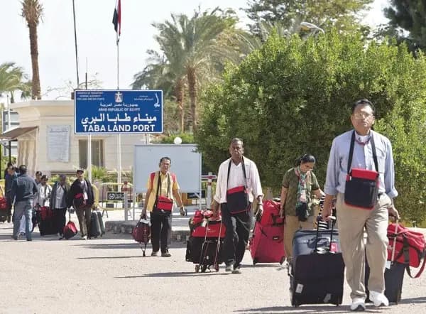 "في مصر".. صهاينة طعنوا في طريق العودة