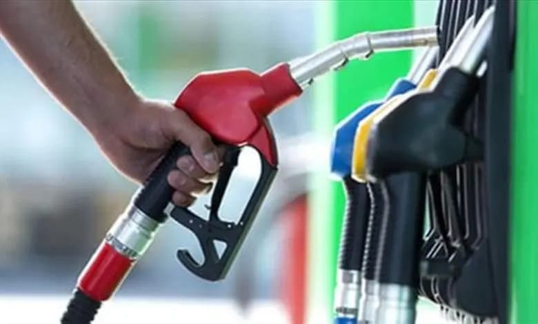 "ما بين ارتفاع وانخفاض".. إليكم جدول أسعار المحروقات