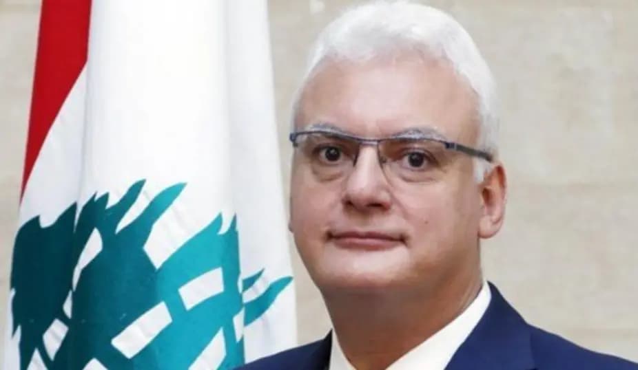 القرم: الخدمة ستتحسن مع رفع الأسعار لكن نعاني من سرقات في القطاع تصل إلى خمسين في الشهر ومن تقنين المولدات الخاصة التي تغذّي بعض أعمدة الاتصال