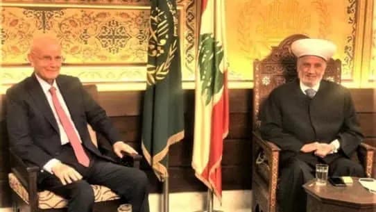 دريان عرض مع مراد للأوضاع...
