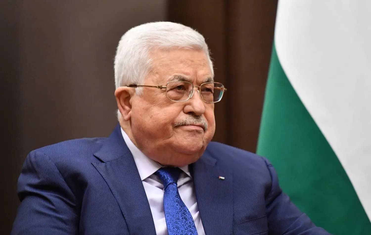 "الرئيس الإسباني" التقى "عباس".. وهذا ما جرى بحثه