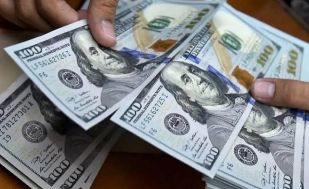 الدولرة الزاحفة أمر واقع في لبنان... حاجة للثقة وبلورة آليات