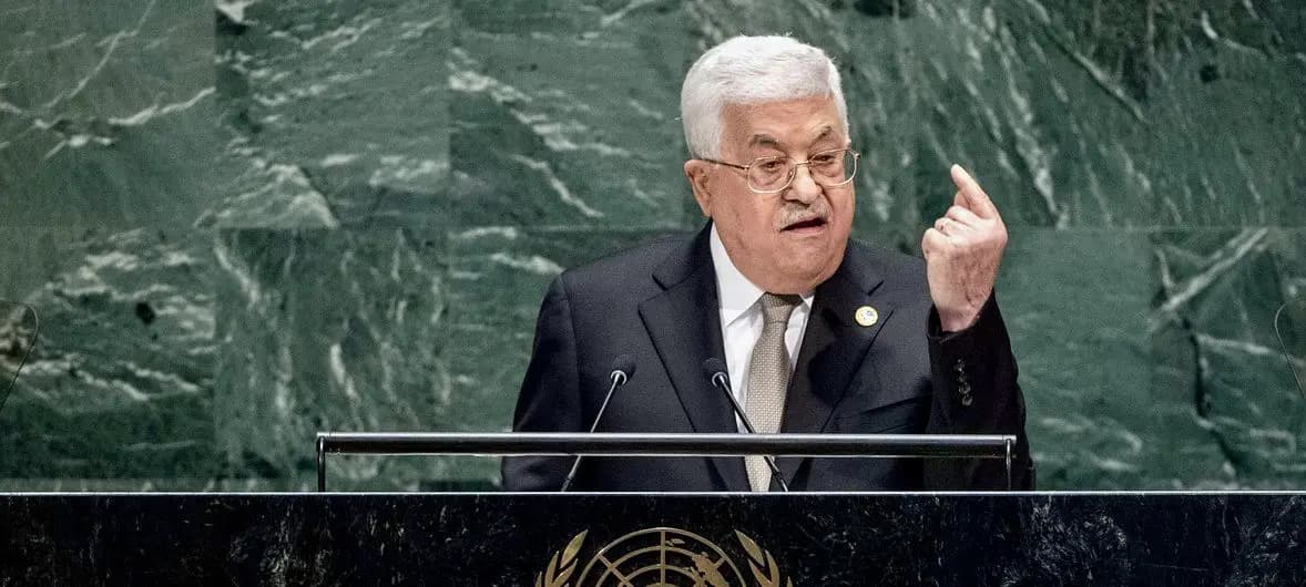 عباس: السلطة الفلسطينية يجب أن تمارس ولايتها الكاملة على قطاع غزة
