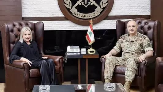 العماد عون يستقبل المنسقة الخاصة للأمم المتحدة في لبنان