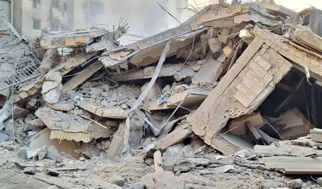 ليست المنار.. العدو يستهدف مبنى هذه القناة