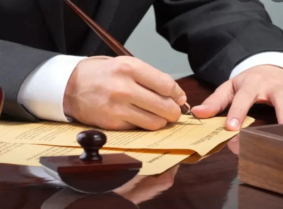 ابن الرابعة عشرة مستشاراً للوزير