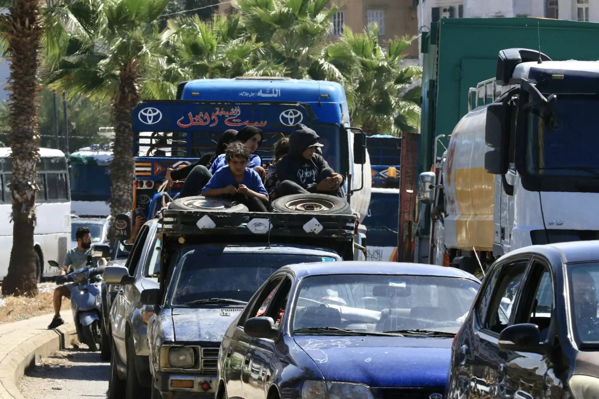 لجنة الطوارئ توزع تقريراً جديداً وهذا ما جاء فيه
