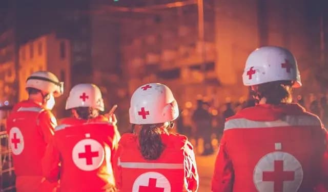 "مخاطر هائلة".. اللجنة الدولية للصليب الأحمر تحذّر