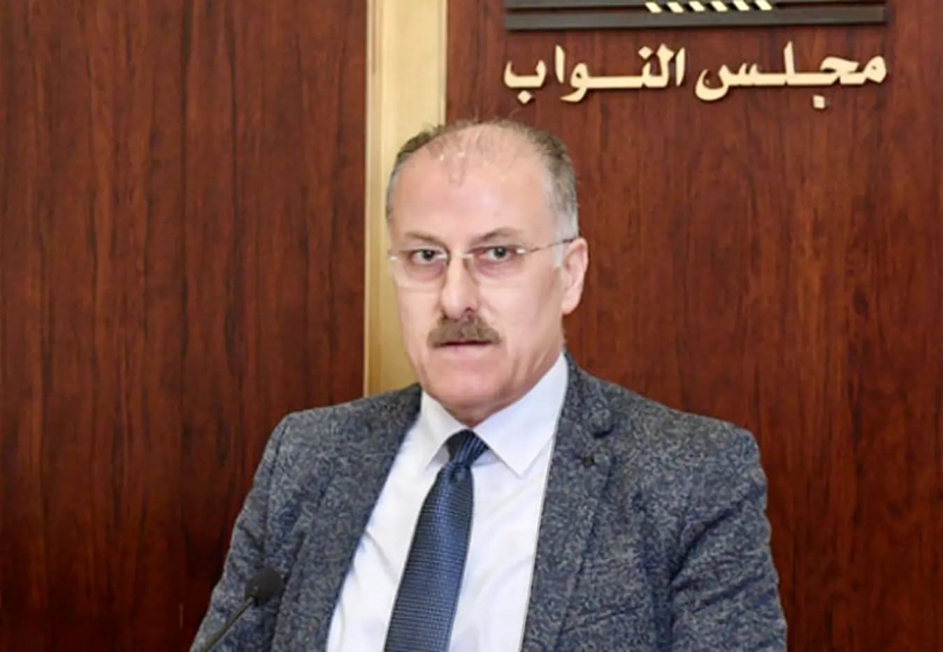 عبدالله: بقاء مطار بيروت يعمل عنوان إضافي للصمود