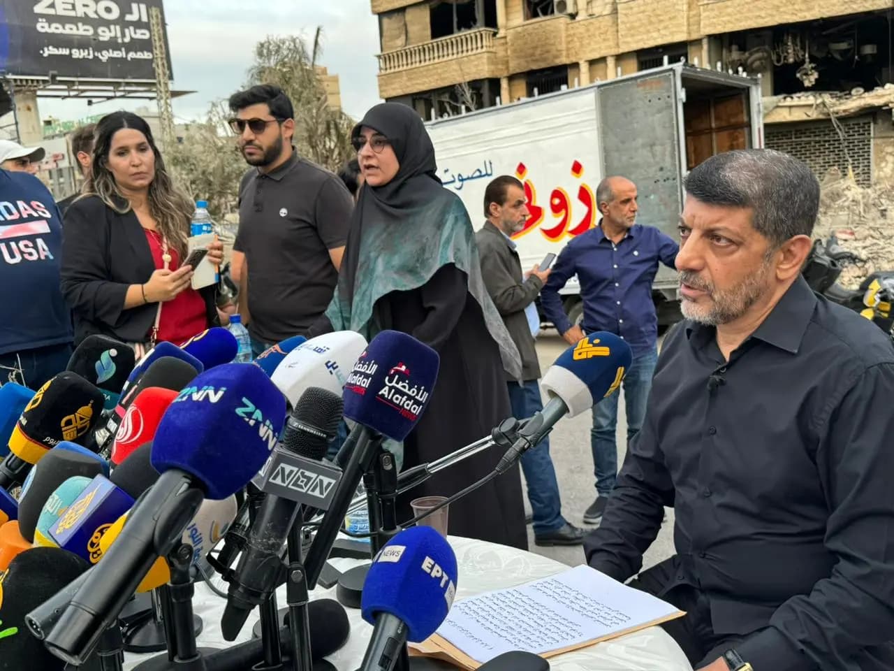"مقاتلونا جاهزون".. عفيف للعدو: لم تر إلا القليل