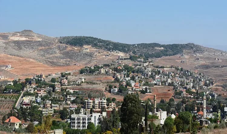 مجزرة جديدة يرتكبُها العدو في الجنوب.. ضحيتها صيدلاني وعائلته