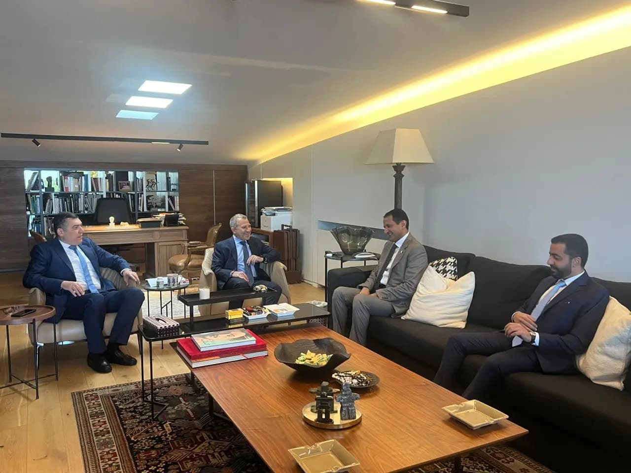 باسيل يستقبل السفيرين المصري والقطري