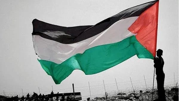 حماس: حصار المستشفيات وقصفها يُعد جريمة حرب متكاملة