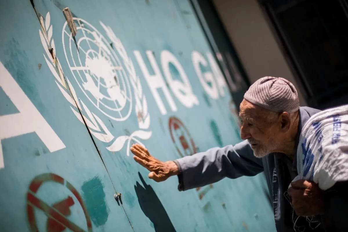 هل تتوقف "الأونروا" عن العمل بهذه المناطق في فلسطين؟