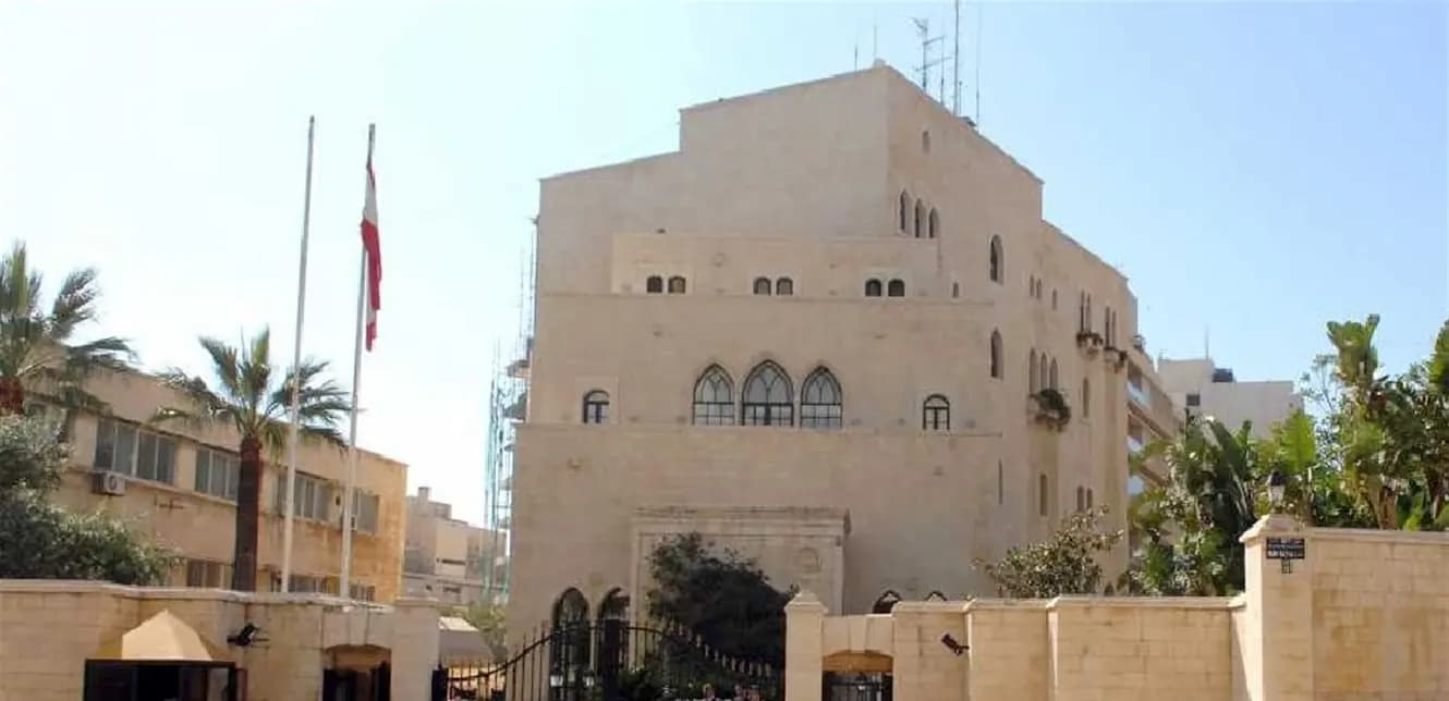 "أم كامل" فوق عين التينة