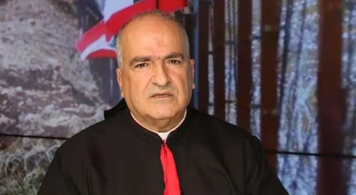 "الكنيسة احتضنت النازحين".. ورحمة يناشد بتجهيز مستشفى دير الأحمر