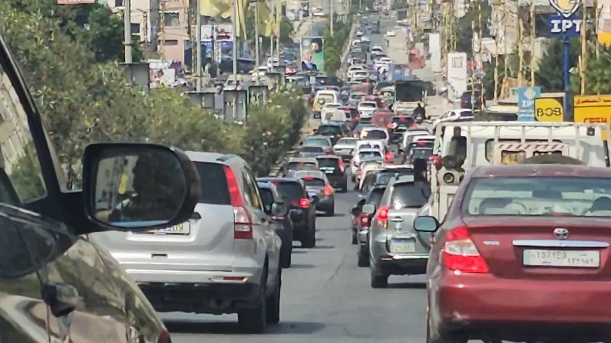 منذ بدء الحرب.. كم شخصًا غادر لبنان؟
