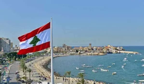 استهداف دراجة نارية في صور