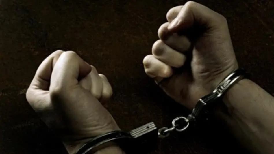توقيف مطلوب عند حاجز ضهر البيدر
