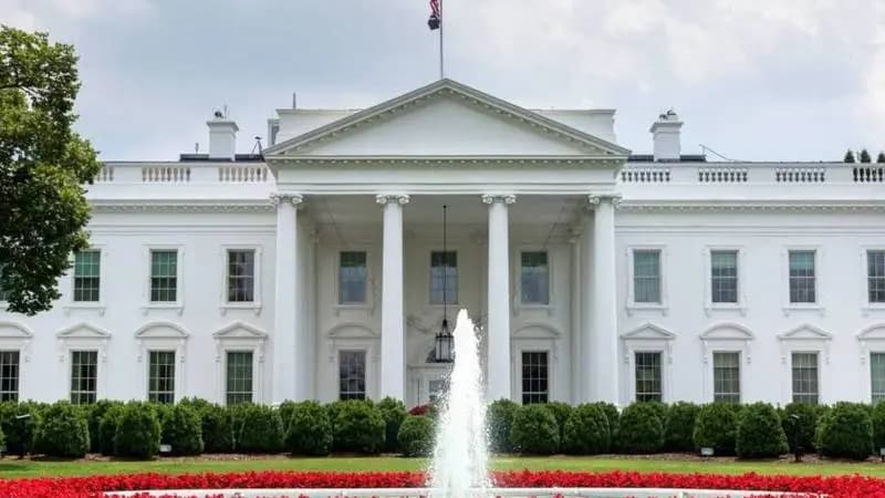 البيت الأبيض: على إيران أن تقرّر!