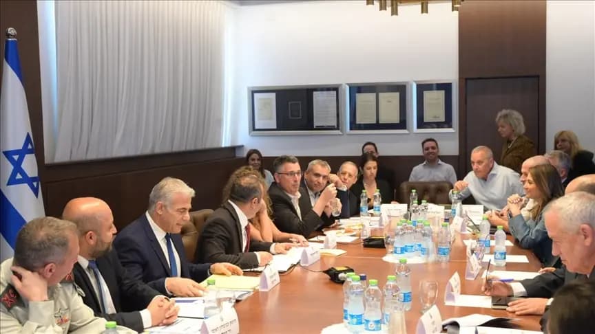 الكابينت يوافق على اتفاق وقف إطلاق النار مع لبنان
