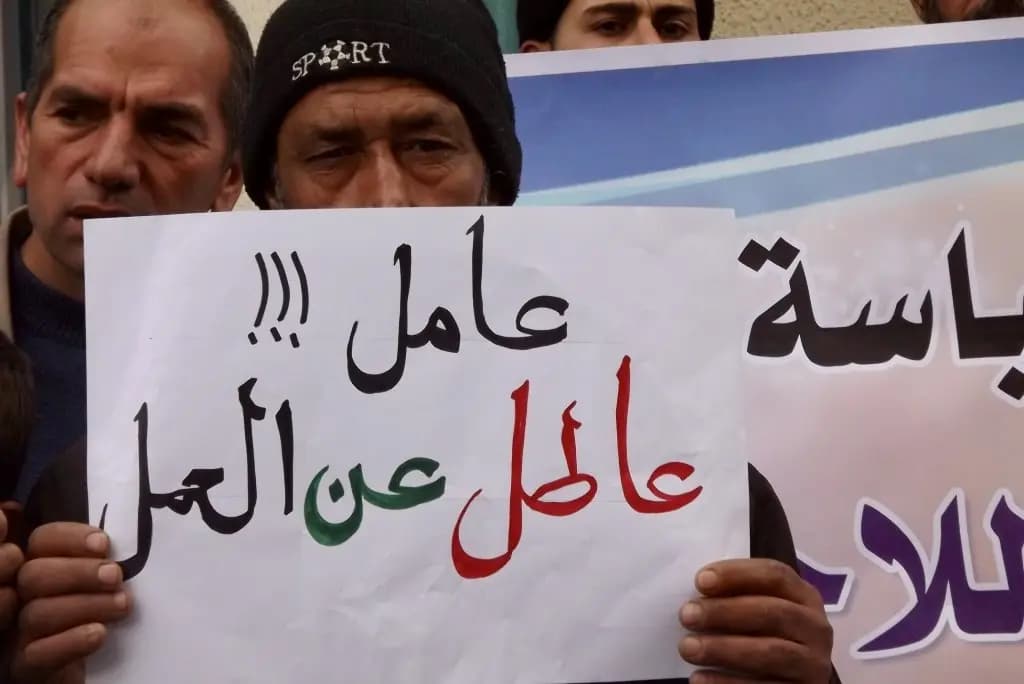 عمّال بلا عمل... ارتفاع البطالة ومساعٍ لتأمين مبالغ شهريّة